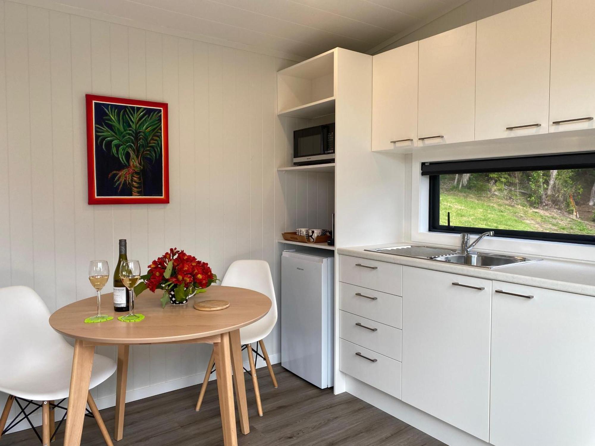 Te Henga Hideaway Villa Bethells Beach Exterior photo